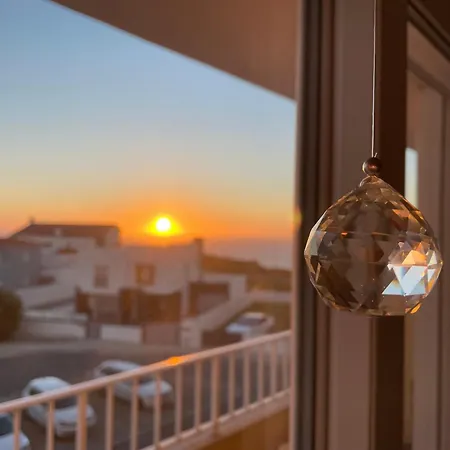Nomad's Surf & Sunset Haven, 2 Bedrooms, Santa Cruz *
