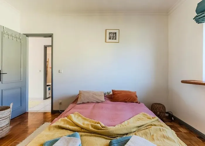 شقة Nomad's Surf & Sunset Haven, 2 Bedrooms, Santa Cruz Silveira (Lisbon)