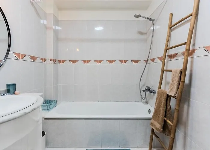 Nomad's Surf & Sunset Haven, 2 Bedrooms, Santa Cruz شقة