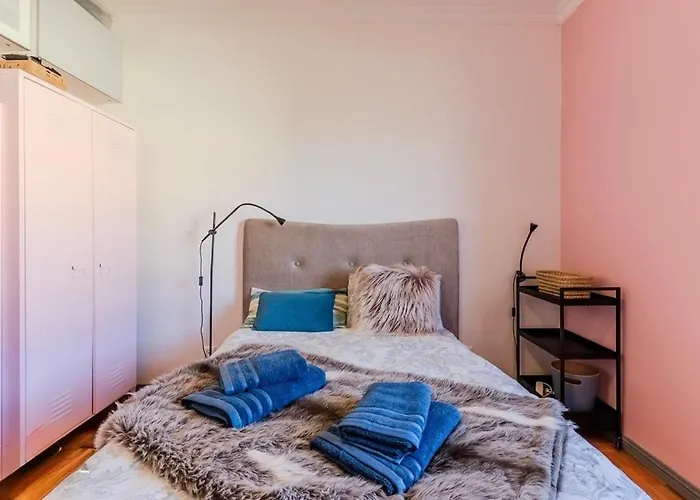 Nomad's Surf & Sunset Haven, 2 Bedrooms, Santa Cruz * Silveira (Lisbon)