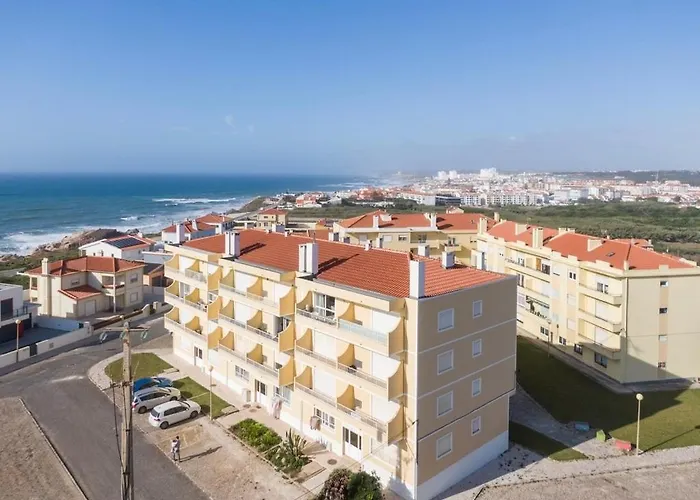 Nomad's Surf & Sunset Haven, 2 Bedrooms, Santa Cruz Silveira (Lisbon)